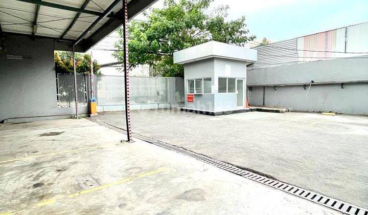 Gudang Karawaci Dengan Parkir Luas....  2