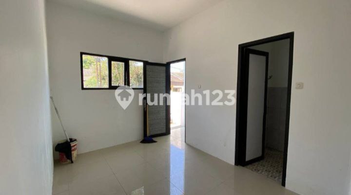 Rumah Asri Siap Huni Komplek Riung Bandung 2