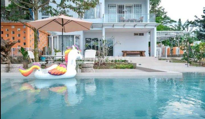 Rumah Mewah 3 Lantai View Keren Pool Luas Di Dago Resort Bandung 1