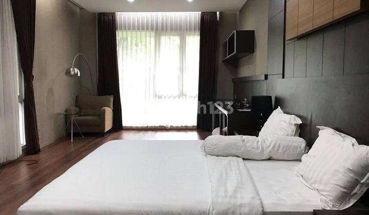 Rumah Villa Luas Modern di Dago Resort Bandung 2