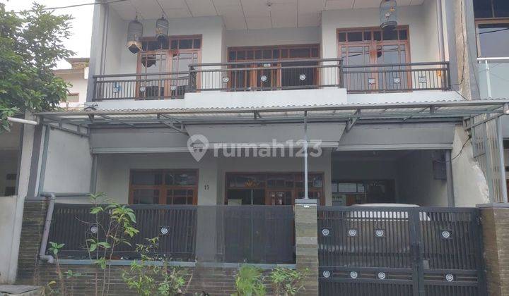 Rumah Megah 2 Lantai Di Gempol Sari Indah Kota Bandung 1