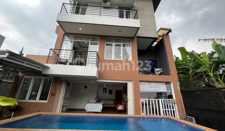 Rumah Villa Lux Best View Dago Pakar Bandung