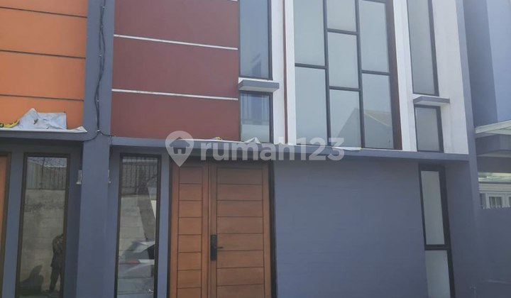 Rumah Baru 2 Lantai Di Kembar Sayap Bkr Kota Bandung 2