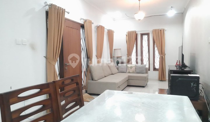 Modern Minimalist House in Gegerkalong Sayap Setiabudi Bandung 2