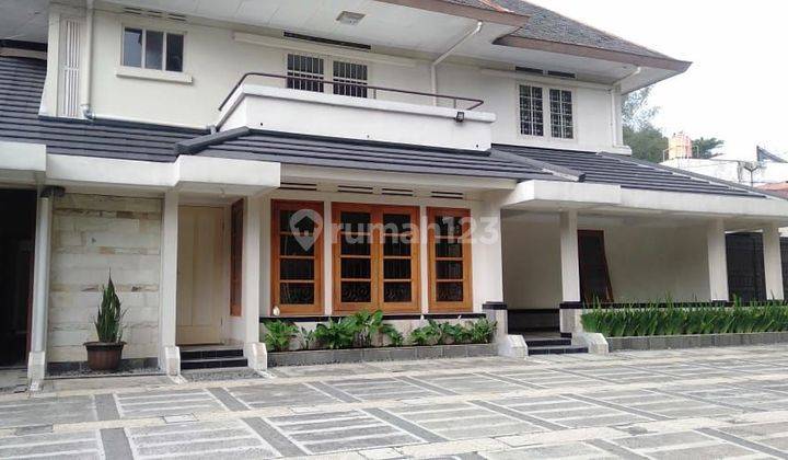 Rumah Bagus Dago Djuanda Sayap Riau Kota Bandung 1