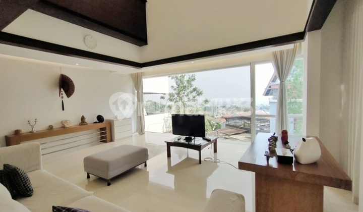 Rumah Villa Sayap Dago Best View Full Furnished Bandung Utata