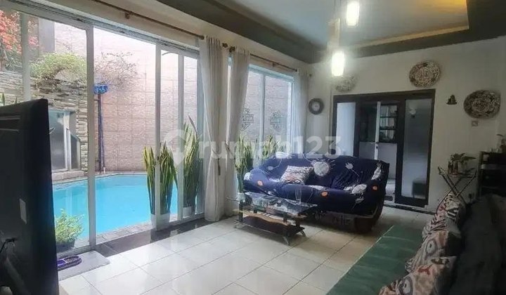 Rumah Modern Siap Huni Sayap Riau Kota Bandung