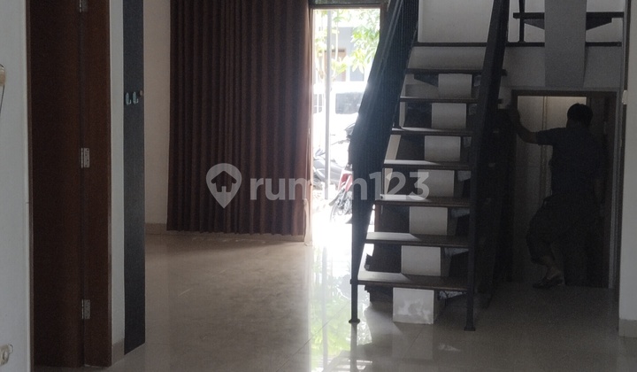 Rumah di Cikutra Cluster One Gate System Siap Huni 2