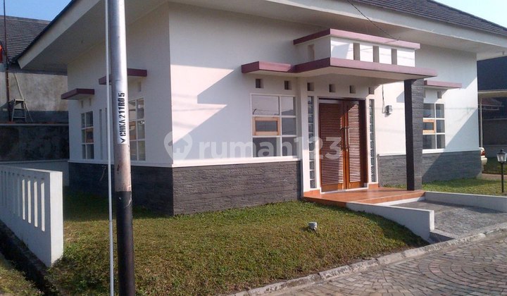 Dijual Cepat Rumah Asri Komplek Griya Purwa Asri Cileunyi 2