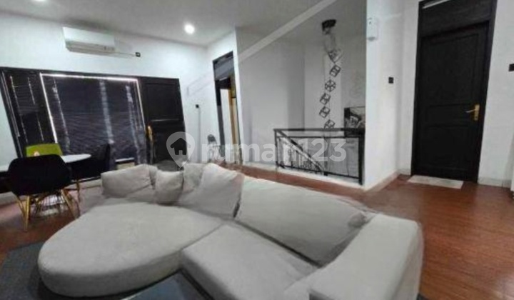 Rumah Ruang Usaha Area Riau Kota Bandung Siap Huni 2