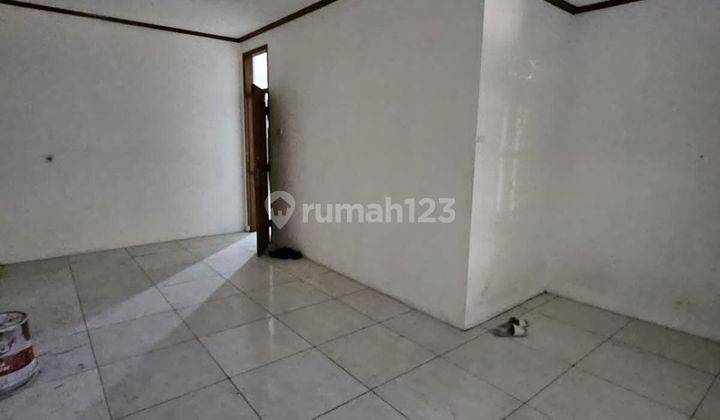 Disewakan rumah cocok untuk usaha strategis tengah kota bandung lengkong suryalaya bandung  1