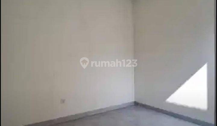 Disewa Cepat Rumah Baru 2 Lantai 8x12 Cluster Regalia, Lavon Swan City 2