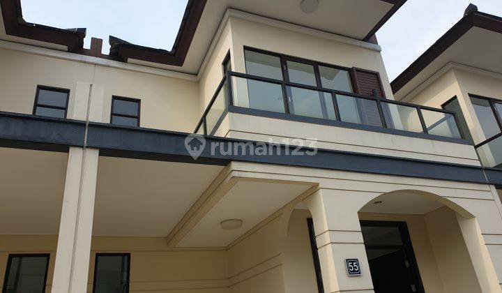 Disewakan Murah Banget Rumah 2 Lantai Lavon 1 Cluster Allura 2