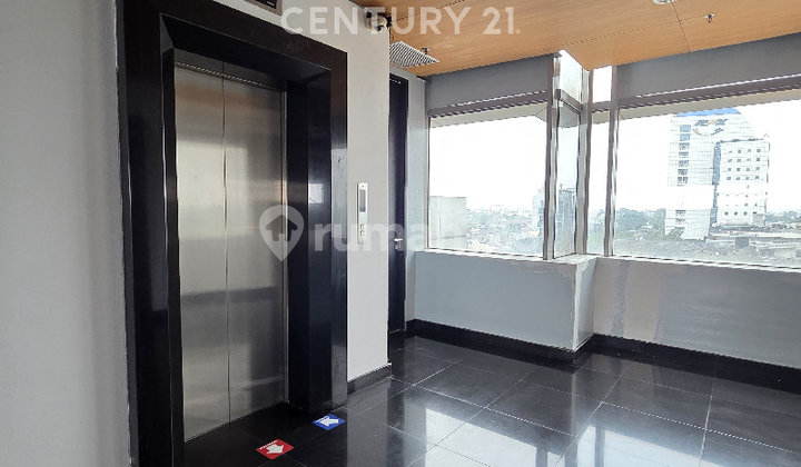 For Rent: Office Space in South Jakarta, a Step Away from JORR Toll Road