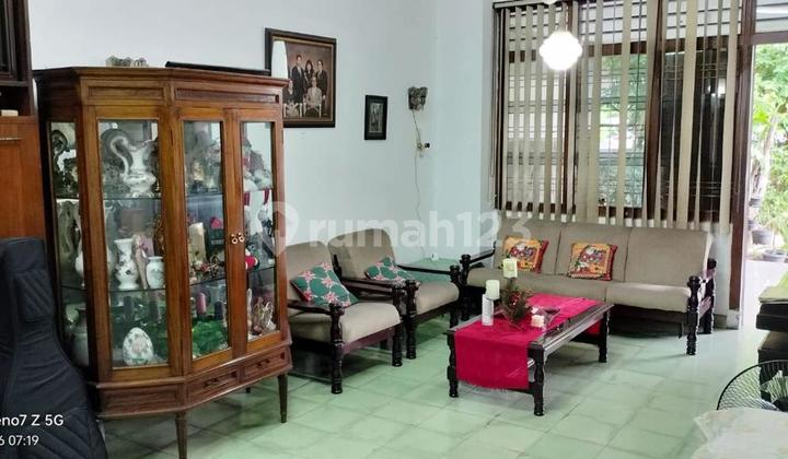 Rumah dijual di area Kramat Jakarta Pusat strategis cocok untuk rumah atau kos 2