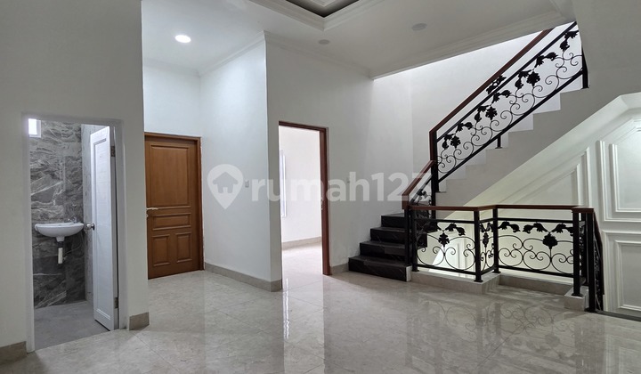 Dijual Rumah Townhouse Siap Huni Di Jagakarsa Dijual Rumah Townhouse Siap Huni Di Jagakarsa