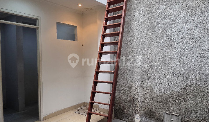 Rumah 1 Lantai di Taman Bona Indah Akses ke MRT dan Jorr. Rumah 1 Lantai di Taman Bona Indah Akses ke MRT dan Jorr.