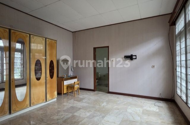 Dijual Rumah di Cipete Dekat Fly Over Antasari Lokasi Strategis.