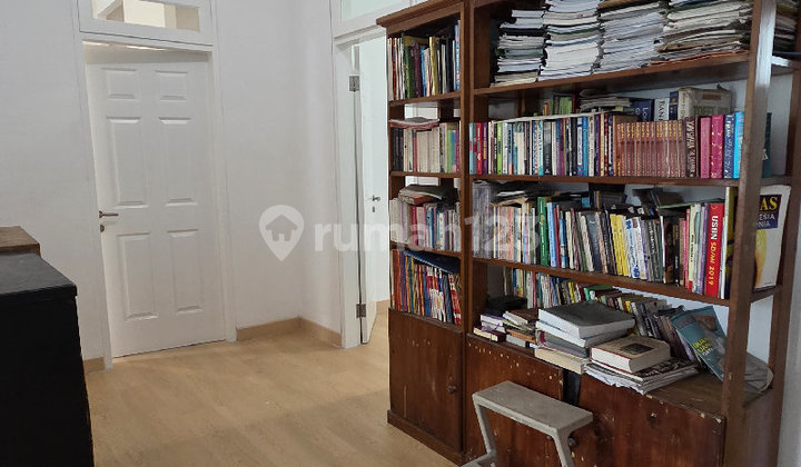 Jual Rumah dengan Vibes British yang Kental di Citra Gran Cibubur 2