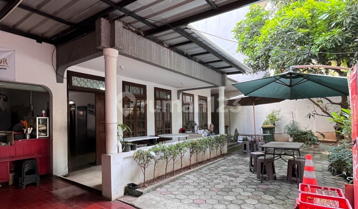 Rumah Dijual di Senopati Strategis Dekat Scbd Senayan. 2