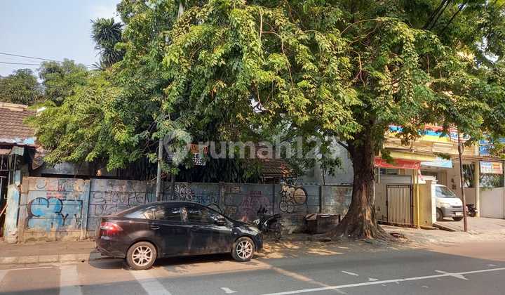 For Sale Corner Lot Position on Jl. Beringinn Raya, Tangerang