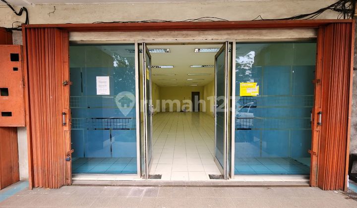 Dijual murah 2 ruko Pinangsia gandeng lokasi strategis,siap huni di Lippo Karawaci -Tangerang