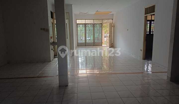 For Sale House in Taman Permata Sector 6, Lippo Karawaci - Tangerang 2