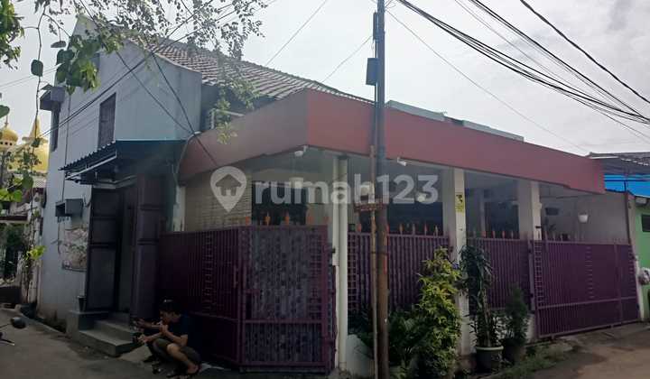 Dijual Rumah Posisi Hoek Dan Siap Huni Di Danau Maninjau ,Perumas 2 - Karawaci, Tangerang Dijual Rumah Posisi Hoek Dan Siap Huni Di Danau Maninjau ,Perumas 2 - Karawaci, Tangerang