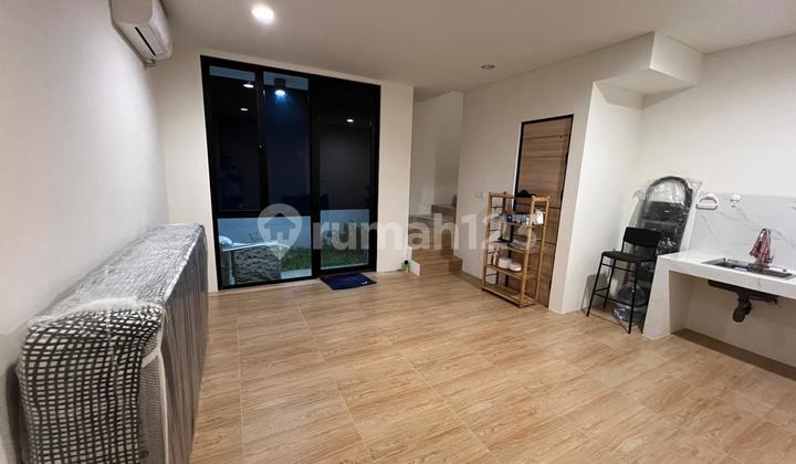 Dijual Rumah di Cendana Cove Posisi Hoek , Lippo Karawaci - Tangerang 2