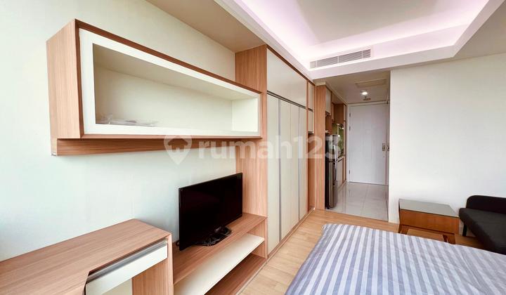 Dijual Apartemen U Residence  Tower 2 View Golf ,Furnish dan Kondisi Bagus Banget Di Lippo Karawaci - Tangerang 2