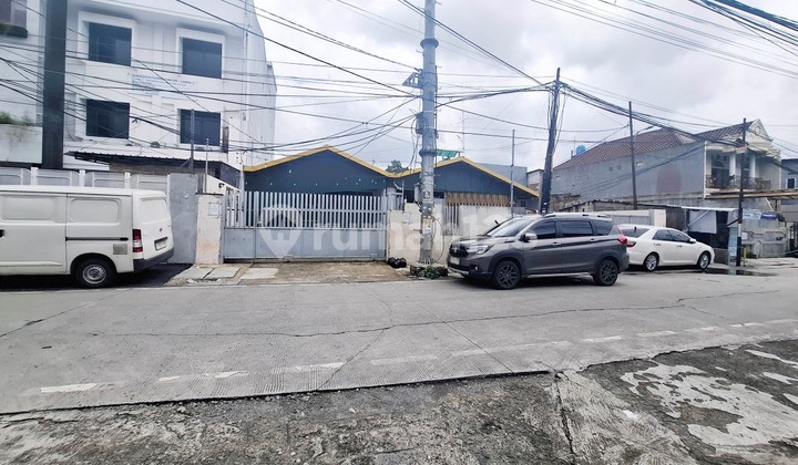 Ruang Usaha Jl Sumur Batu Raya