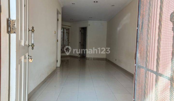 Disewakan Rumah Bukit Gading Mediterania, Kelapa Gading Luas 6x18m2 2