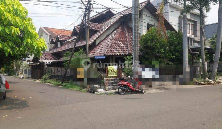 Dijual Hitung Tanah Rumah Pinggir Jalan Hoek di Pulomas Barat  1