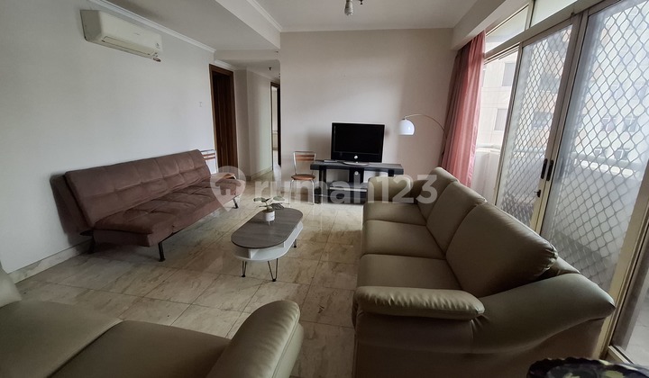 Apartemen Slipi, Palmerah 1