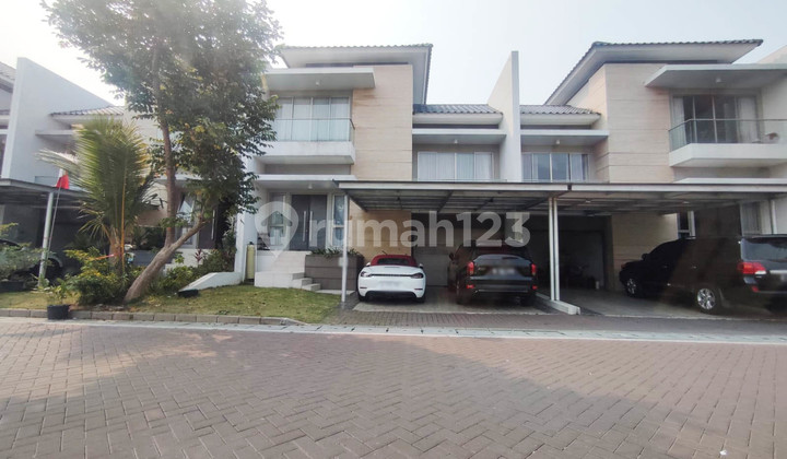 Rumah Golf Island Pik, Cluster Piano