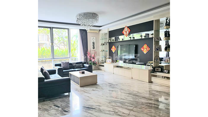 4-Storey House in Springhill Golf Residence, Kemayoran 2