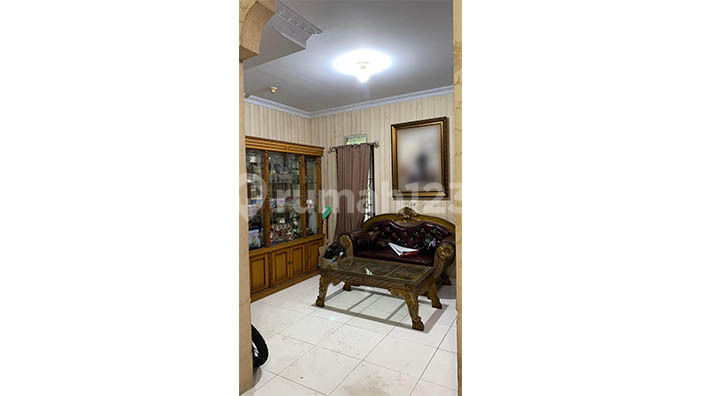 Dijual Rumah 3 Lantai Perum Alam Raya, Tangerang 2