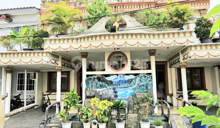 Rumah 2,5 Lantai Di Taman Ubud, Karawaci Tangerang