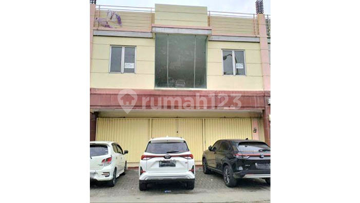 Warehouse in the Central Business District Integrated Warehouse Area, Daan Mogot