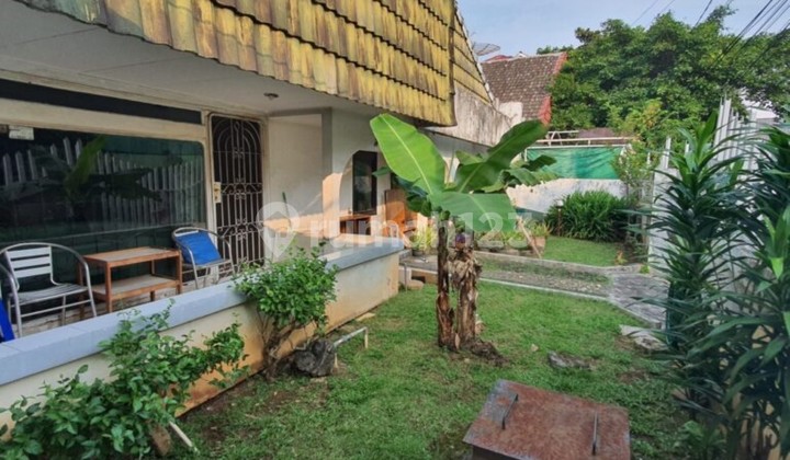 Rumah Tua Hitung Tanah Luas 240, Pulomas Timur