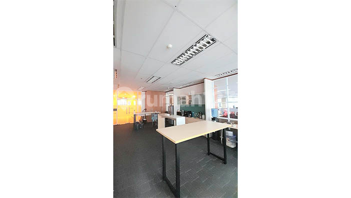 Spacious 1,161 M2 Office in Sudirman Plaza Indofood Tower
