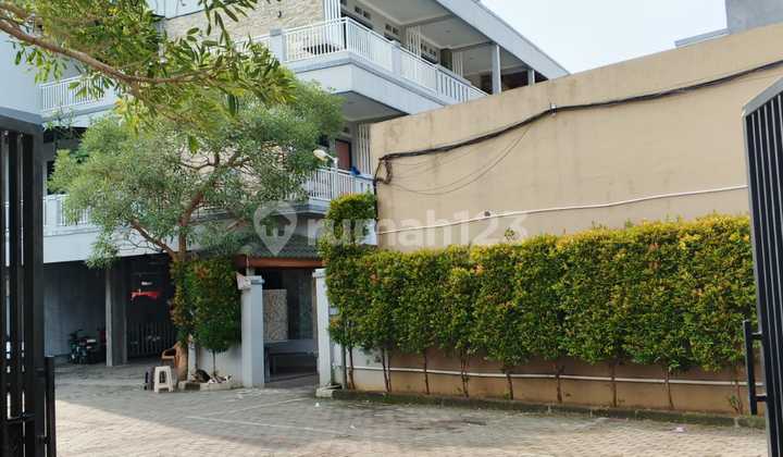 Hasyim Ashari 34-room boarding house for sale 2