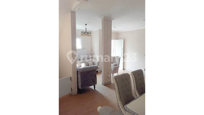 Jakarta Garden City House, Thames Cluster, Area 170m2 2