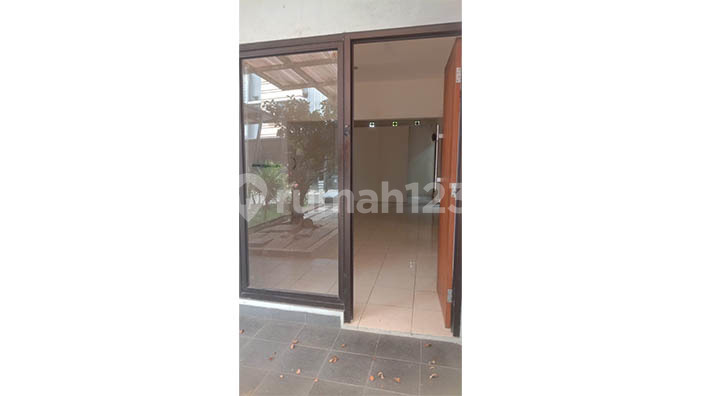 Rumah 2 Lantai Di Greenwood Pamulang 8 Residence 2