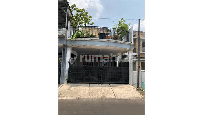 Rumah2 Lantai Duta Garden, Bebas Banjir, Dalam Cluster