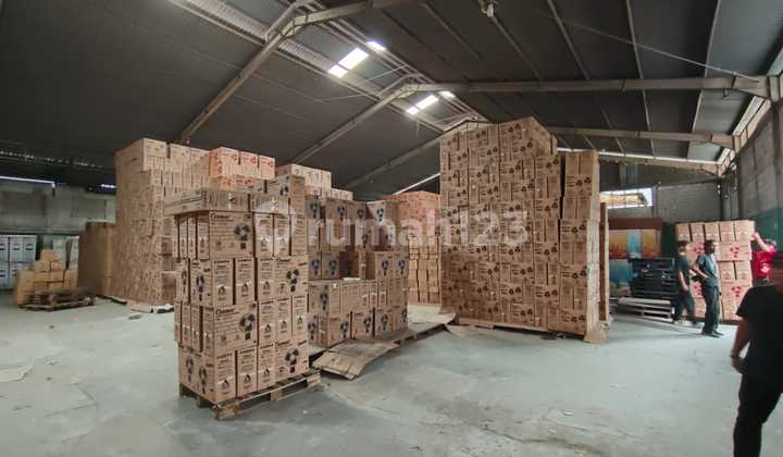 Jurumudi Baru Warehouse, Halim Perdana Kusuma