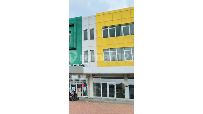 Ruko 3 Lantai Di 3 Bisnis Center, Karawang Barat