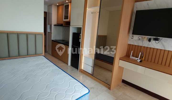 WTL / Disewakan Apartemen Fully Furnished Siap Huni Tinggal Bawa Koper di B Residence Tower Lotus, BSD City, Pagedangan, Kab. Tangerang, Banten 1