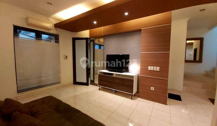 WTL / Disewakan Rumah Siap Huni Fully Furnished di The Green Cluster Vineyard, BSD City, Serpong, Tangerang Selatan, Banten 2