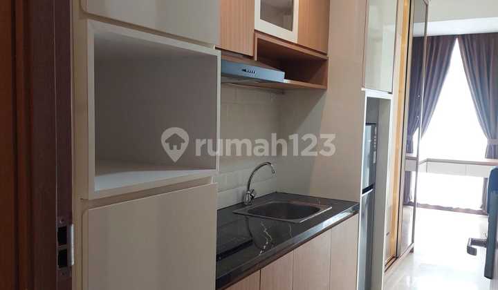 WTL / Disewakan Apartemen Fully Furnished Siap Huni Tinggal Bawa Koper di B Residence Tower Lotus, BSD City, Pagedangan, Kab. Tangerang, Banten 2